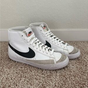 Nike Blazers GS 7Y